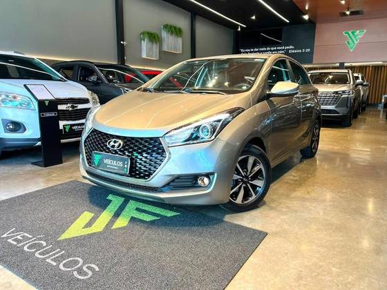 HYUNDAI HB20 1.6 PREMIUM 16V FLEX 4P AUTOMÁTICO HYUNDAI HB20 1.6 PREMIUM 16V FLEX 4P AUTOMÁTICO